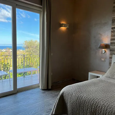Borgo Di Santa Barbara Hotel 4*