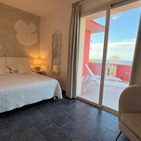 Borgo Di Santa Barbara 4* Santa Domenica (Vibo Valentia)
