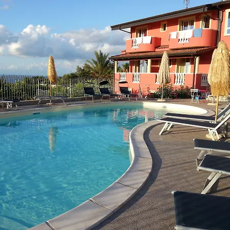 博尔戈迪圣巴巴拉酒店