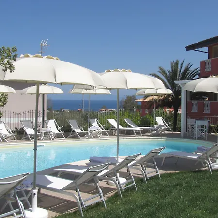 호텔 Borgo Di Santa Barbara 산타도메니카