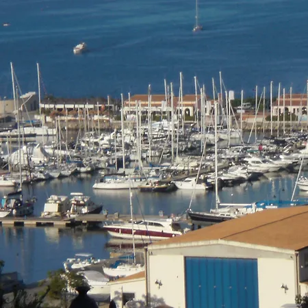 Borgo Di Santa Barbara 호텔