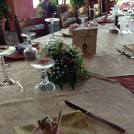 博尔戈迪圣巴巴拉酒店 酒店 圣多米尼卡