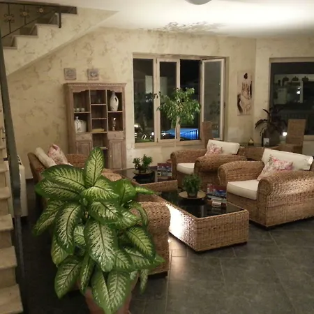 호텔 Borgo Di Santa Barbara 산타도메니카