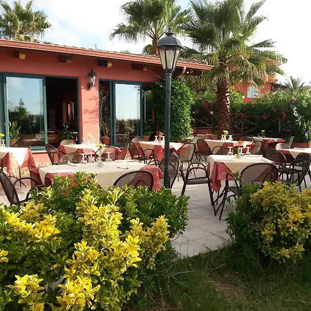 博尔戈迪圣巴巴拉酒店 酒店 4*