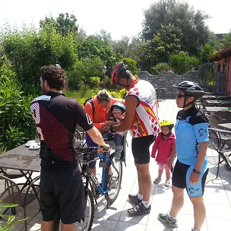 Borgo Di Santa Barbara 4*