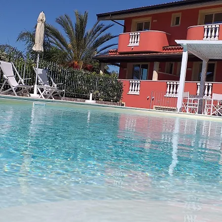 博尔戈迪圣巴巴拉酒店 4*