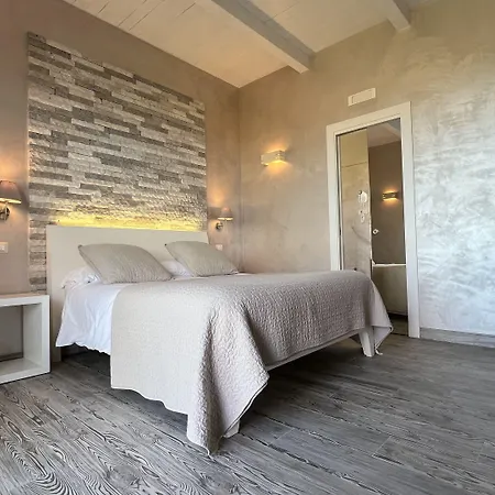Borgo Di Santa Barbara 4*