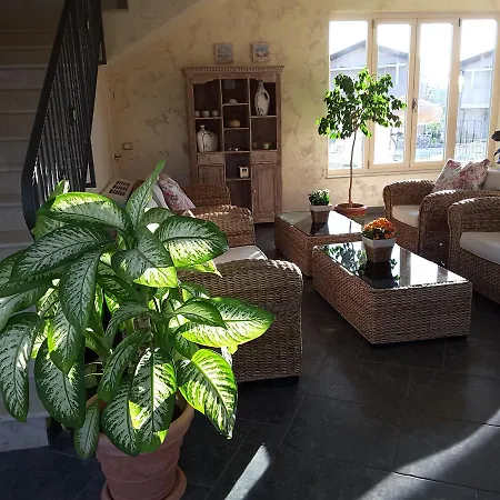 Hotel Borgo Di Santa Barbara 4*