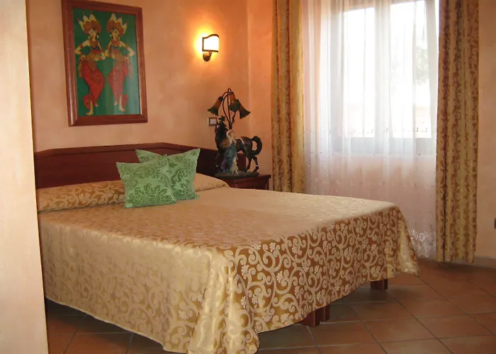 Borgo Di Santa Barbara 4* סנטה דומניקה