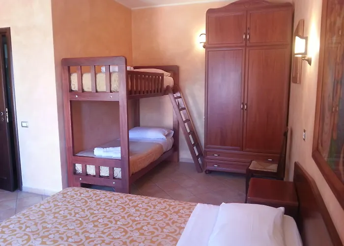 מלון Borgo Di Santa Barbara