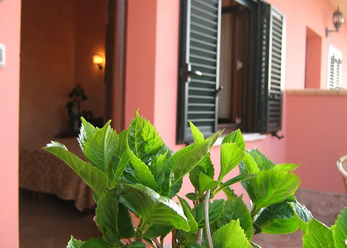 מלון Borgo Di Santa Barbara סנטה דומניקה