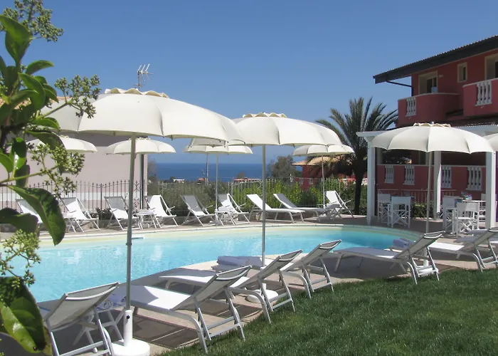 מלון Borgo Di Santa Barbara סנטה דומניקה