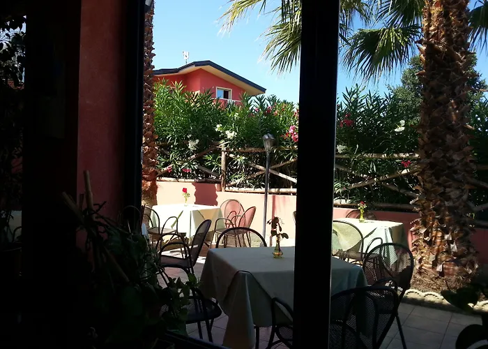 מלון Borgo Di Santa Barbara