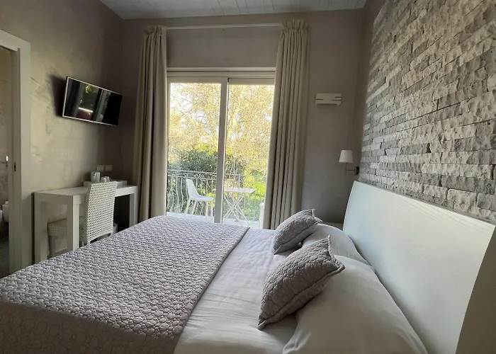 Borgo Di Santa Barbara 4*