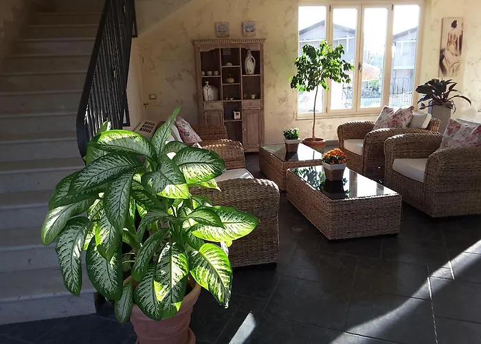 מלון Borgo Di Santa Barbara 4*